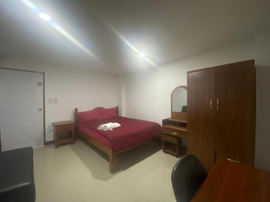 Oyo 1135 Triple A Residence Чиангмай Екстериор снимка