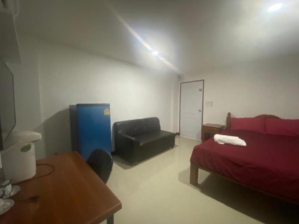 Oyo 1135 Triple A Residence Чиангмай Екстериор снимка